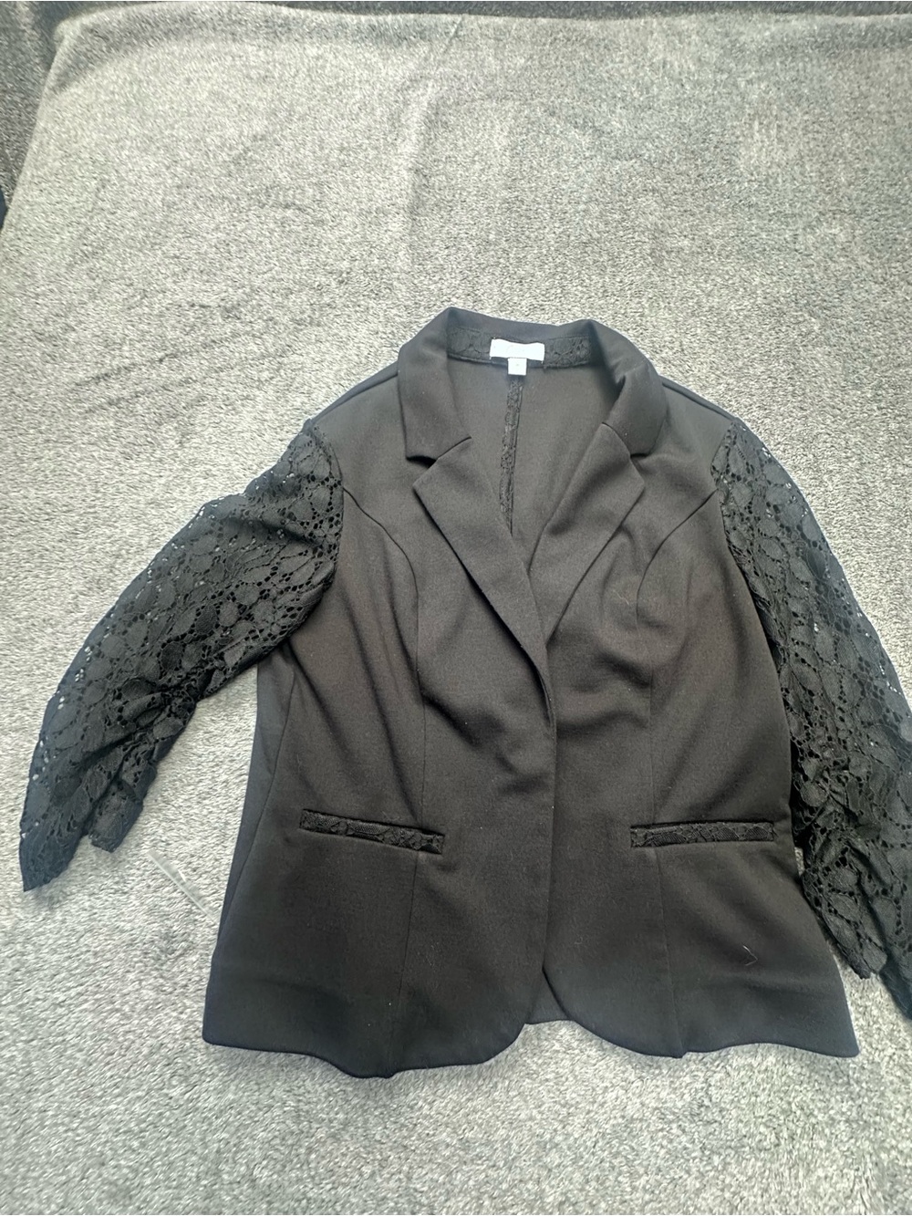 Candie's Lace Sleeve Blazer in Black Size Medium